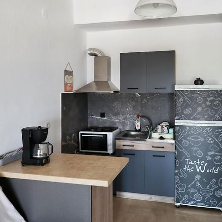Varka Apartment Makrygialos Bagian luar foto