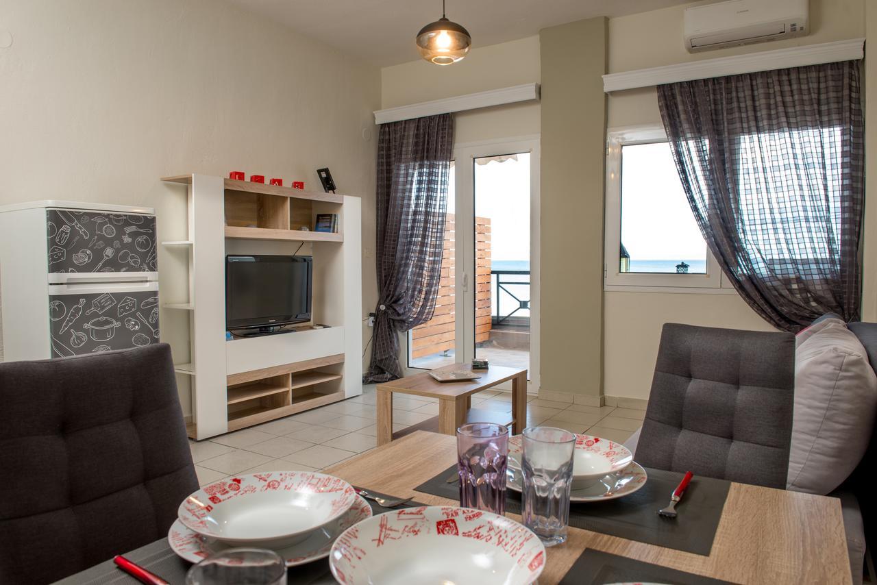 Varka Apartment Makrygialos Bagian luar foto