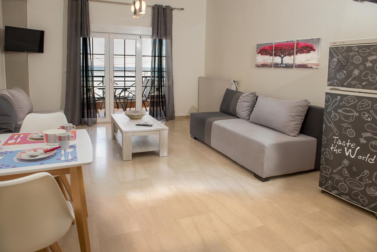 Varka Apartment Makrygialos Bagian luar foto