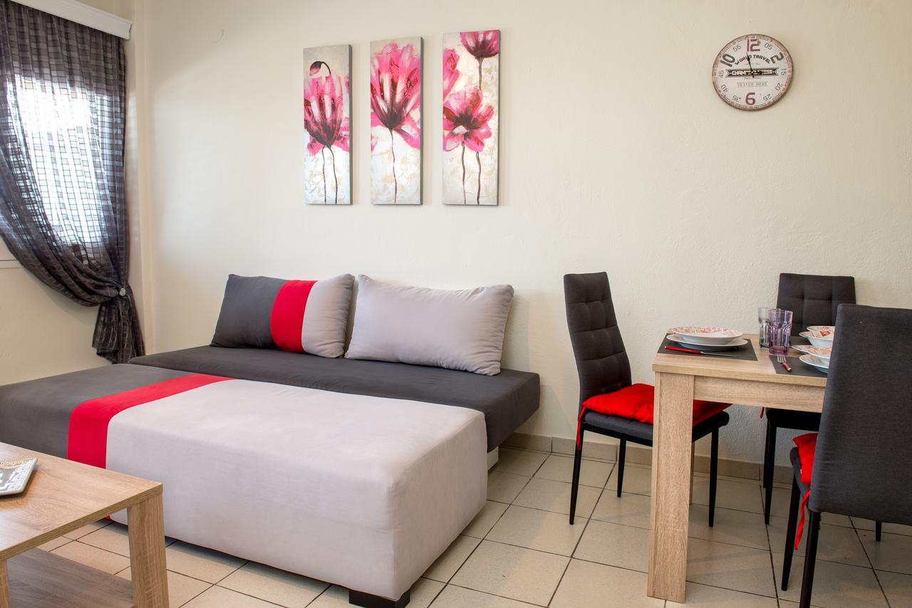 Varka Apartment Makrygialos Bagian luar foto
